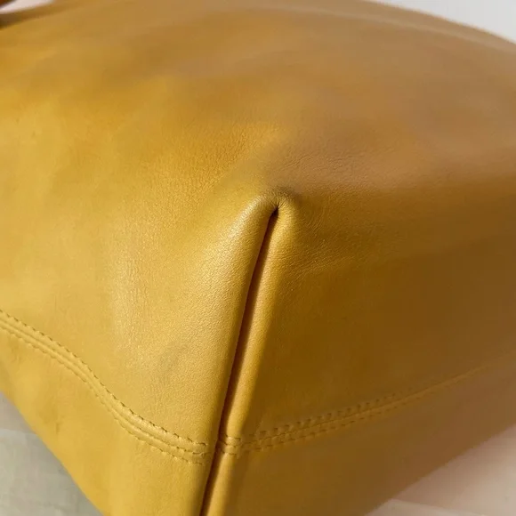 Coach Vintage Soho Lafayette 4140 Shoulder Tote Bag Chamois Yellow Leather - Picture 14 of 16